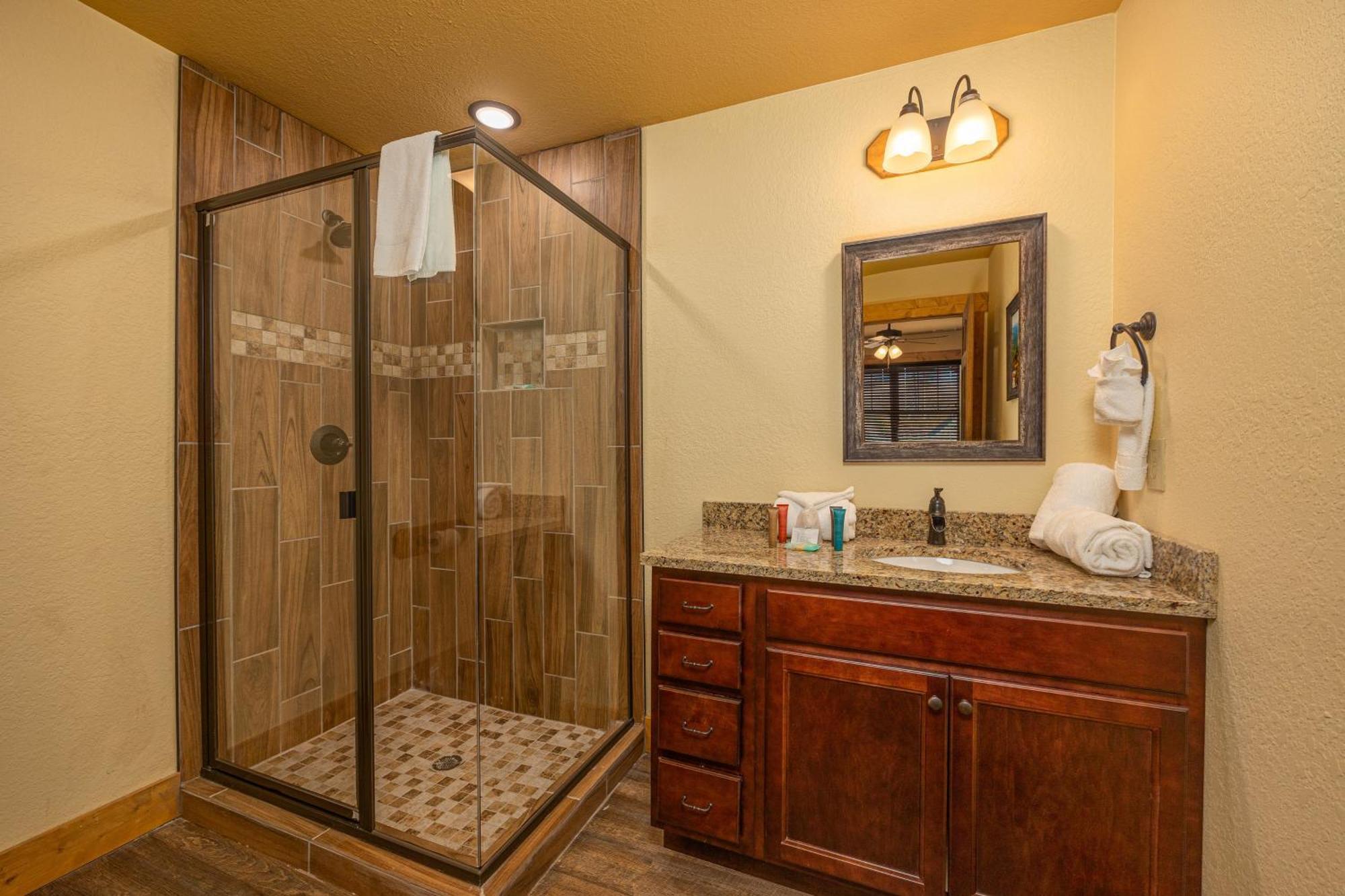 Heaps Of Fun By Eden Crest Chalet Gatlinburg